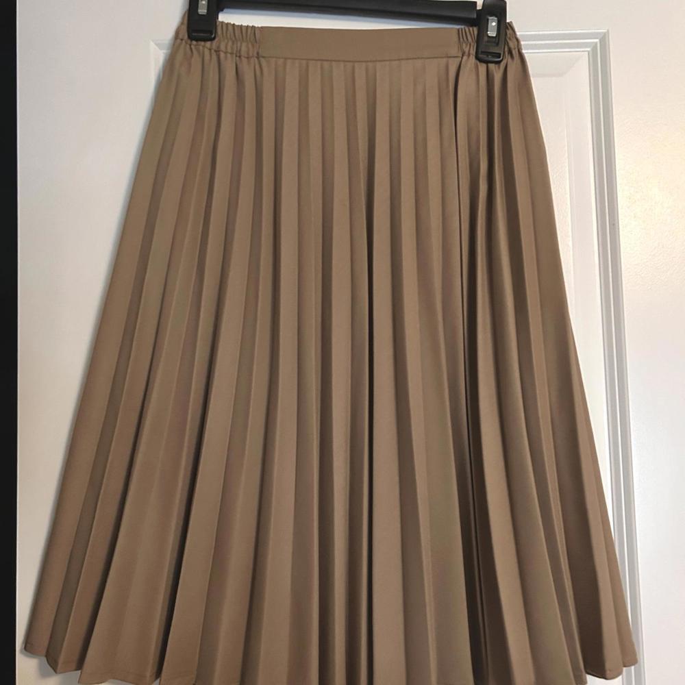Earth, Music and Ecology Japan Khaki Tan Pleated Skirt